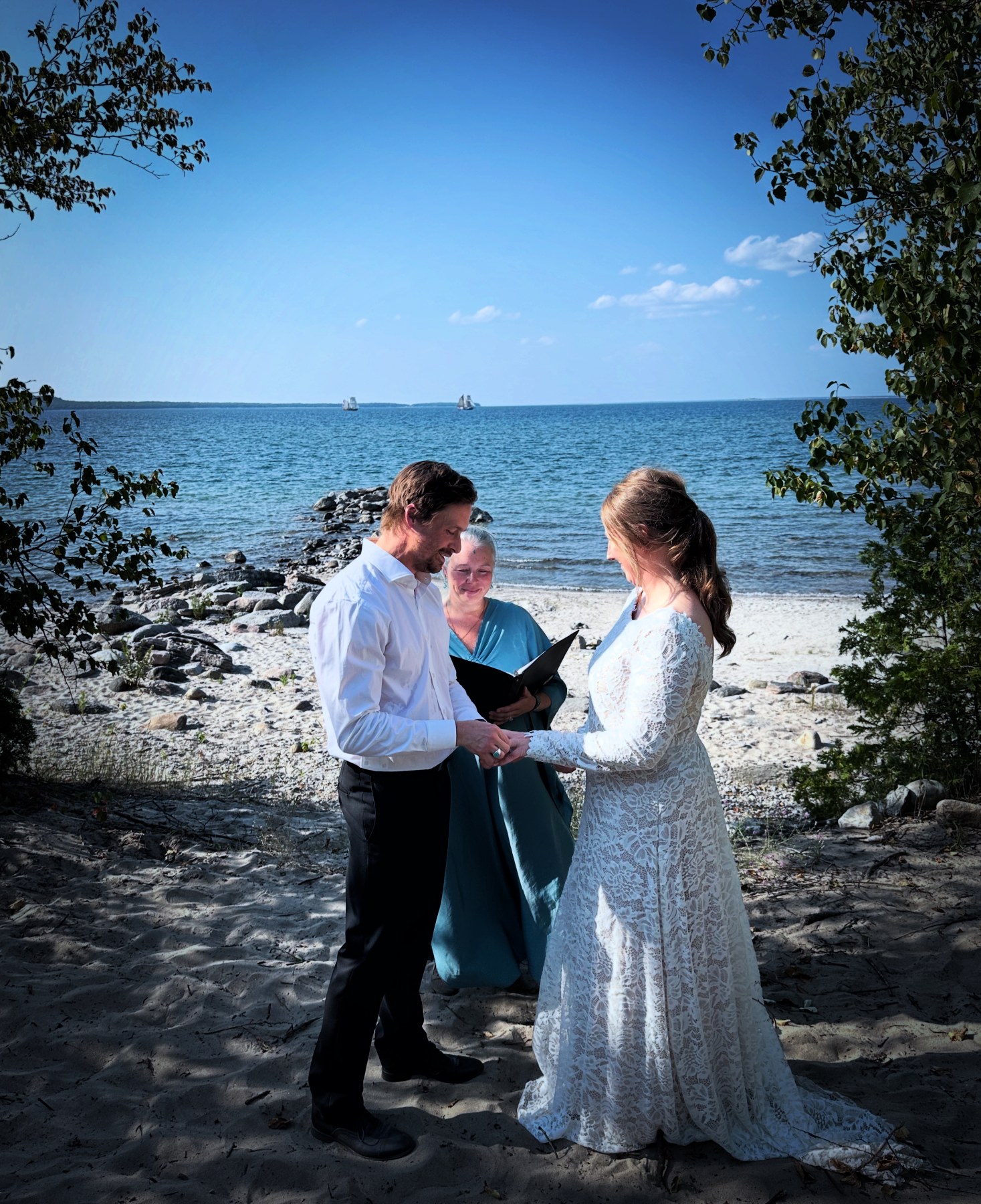 Dip n' Dash - Beach Adventure Elopement - Image 3