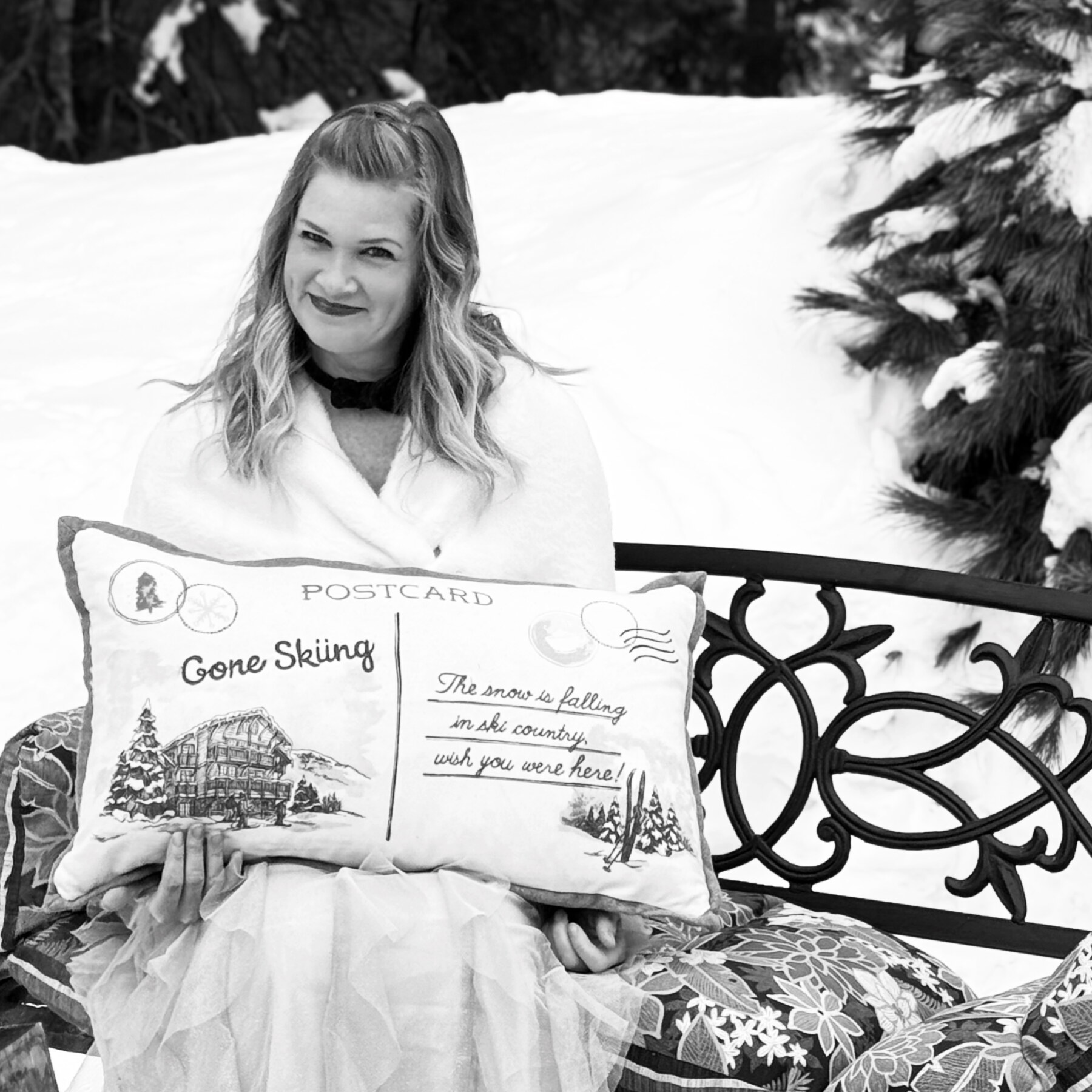 A "Tiny Winter Celebration" Photo Session - Image 12