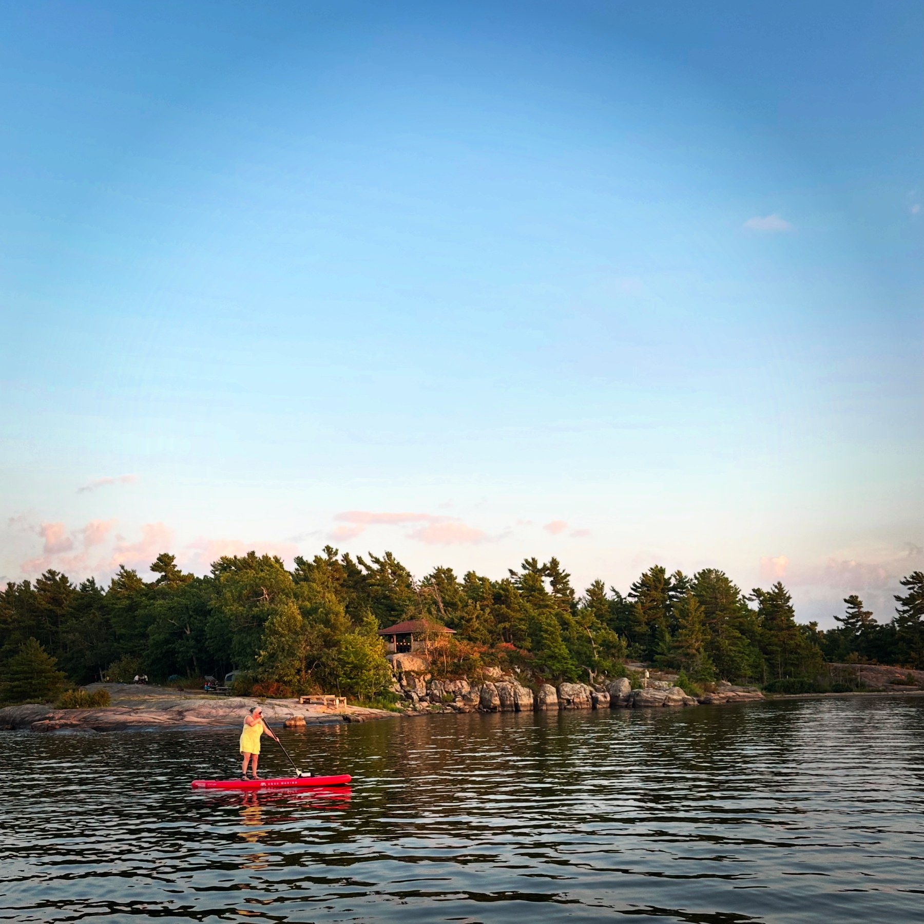 Guided Stand up Paddle Board + Photo Session - Image 5