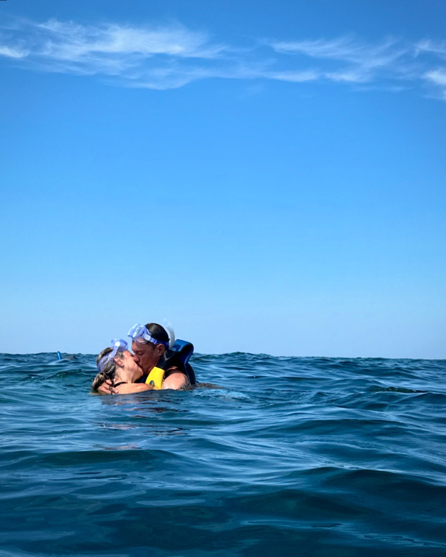 Shipwreck Snorkeling + Photo Session (under water) - Image 6