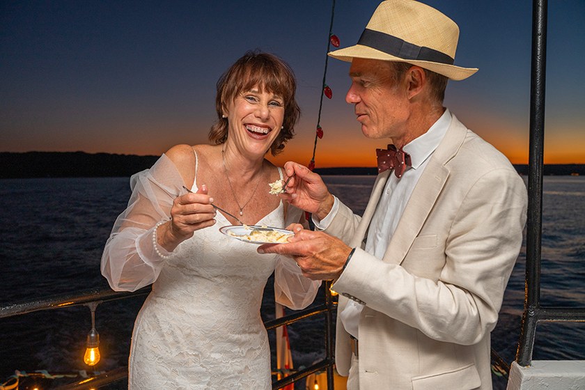 Wedding Cake + Photo Session